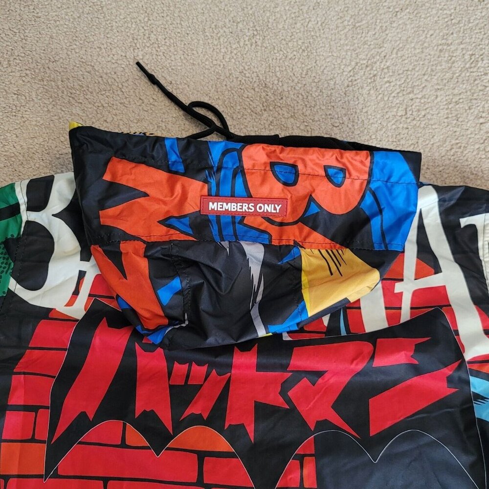Members Only Batman Men's Windbreaker Sz S Hooded Jacket Graphic Full-Zip NWT - Picture 15 of 16
